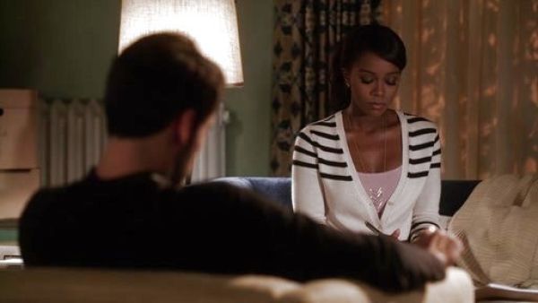 Michaela Pratt's Chevron Ladder Necklace on How to Get Away With Murder