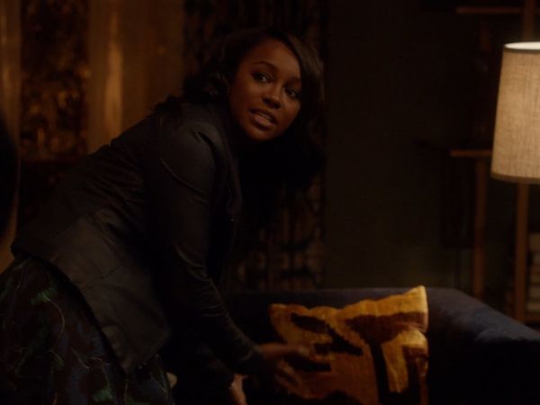 Michaela Pratt's Knit-Collar Leather Jacket on How to Get Away With Murder