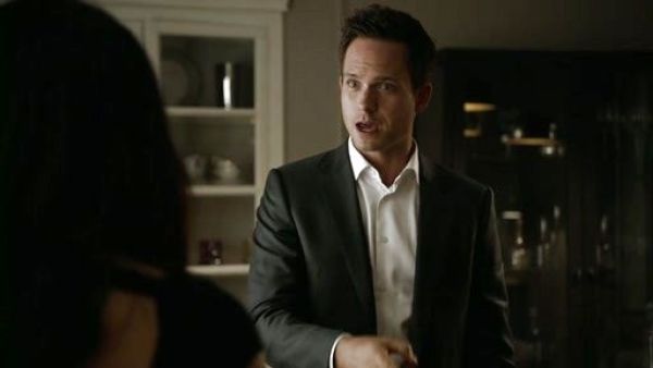 Mike Ross's Amaro Heise Microgrid Suit - Slim Fit on Suits