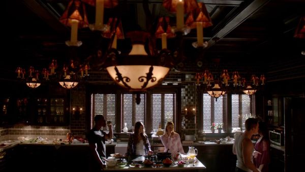 Nora Hildegard's Kawachi Gardens Kimono on The Vampire Diaries