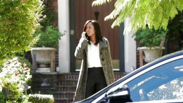 Olivia Pope's 'Alessia' Wool Blend Pants on Scandal