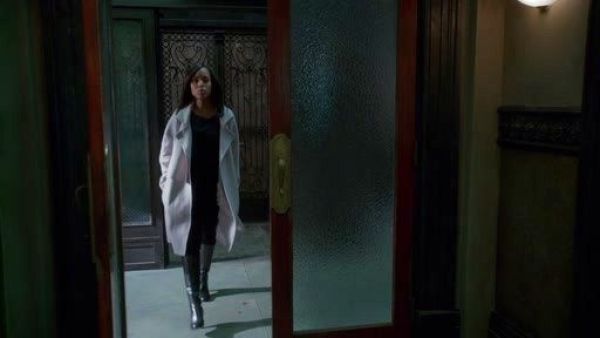 Olivia Pope's Belted Coat with Gold Zips on Scandal
