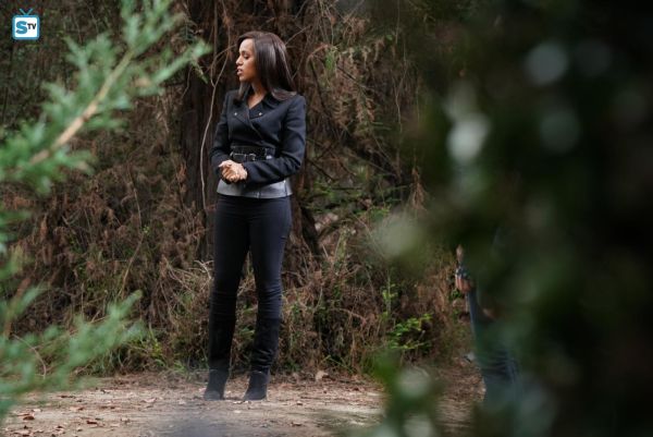 Olivia Pope's Belted Leather Peplum Wrap Jacket, Black on Scandal