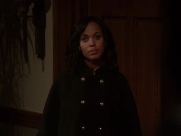 Olivia Pope's Black Wool Crepe Cape Jacket on Scandal