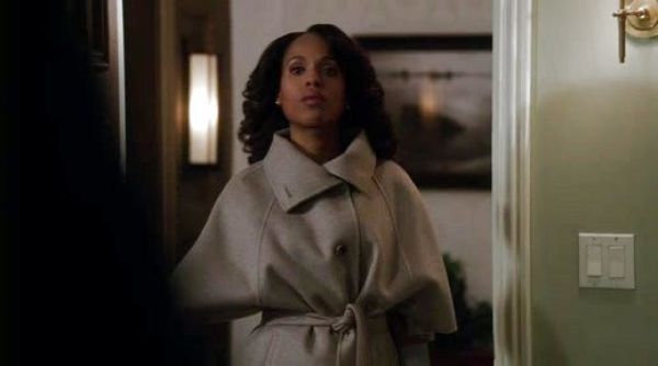 Olivia Pope's Doppio Drape Wool Cashmere Cucito A Mano Cape Coat on Scandal