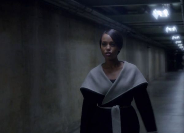 Olivia Pope's Emy Drape Collar Color Block Cashmere Reversible Coat on Scandal