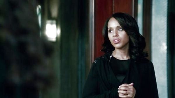 Olivia Pope's Epaulet Cardigan on Scandal