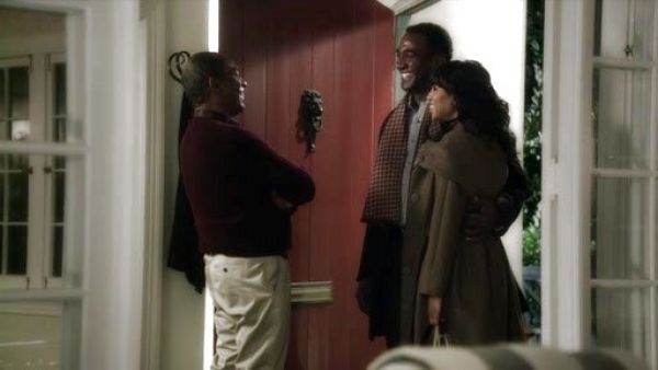 Olivia Pope's Fall 2011 Orleans Coat on Scandal