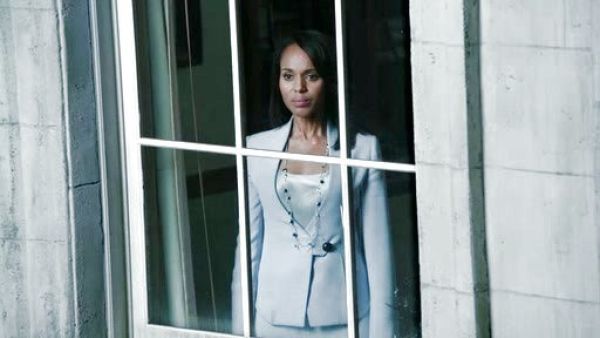 Olivia Pope's Foundation Tank Style on Scandal