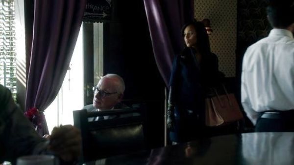 Olivia Pope's Glace Calf Twin Pocket Tote Bag on Scandal