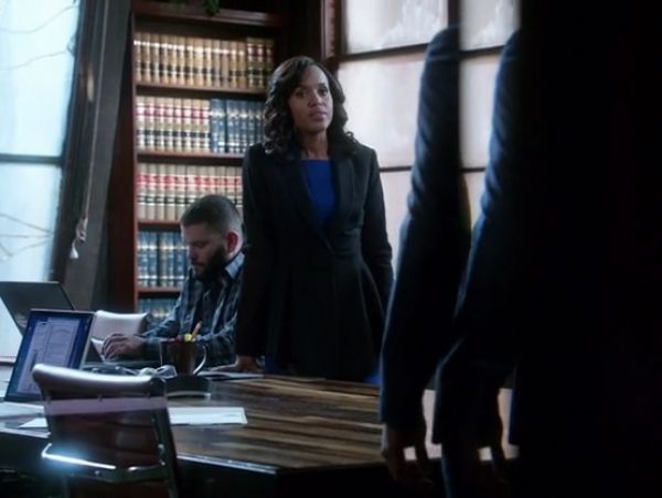 Olivia Pope's Peplum blazer in stretch-crepe on Scandal