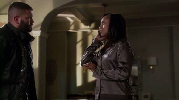 Olivia Pope's Silk Essence Pajama Top on Scandal