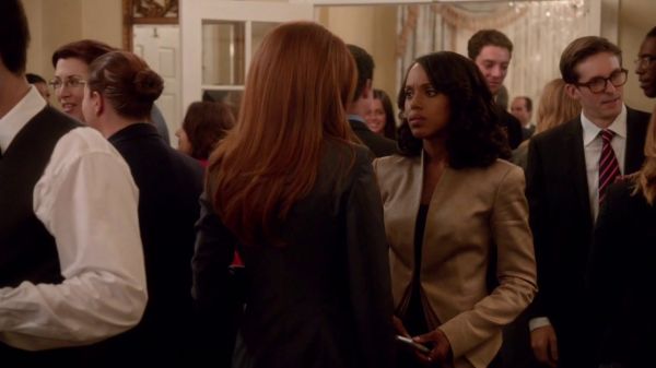 Olivia Pope's Triple layer hem wool blend jacket on Scandal