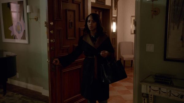 Olivia Pope's Unlimited Reversible Coat on Scandal