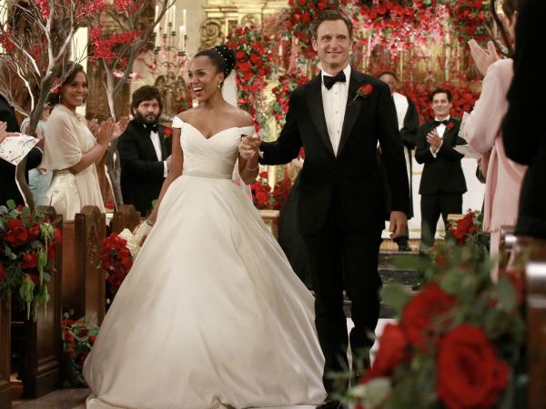 Olivia Pope's Wedding Dress on Scandal
