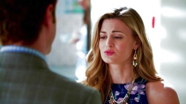 Paige Collins's Jamie Earrings on Royal Pains