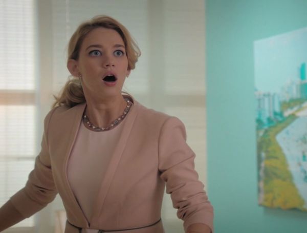 Petra Solano's Derek Zip Detail Blazer on Jane the Virgin