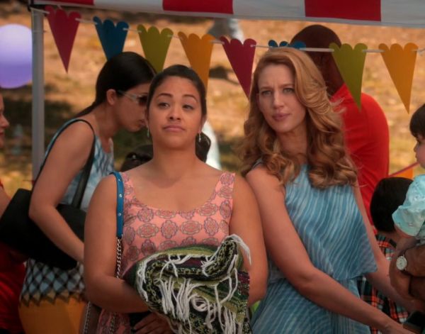 Petra Solano's Printed Crinkle Chiffon Dress on Jane the Virgin