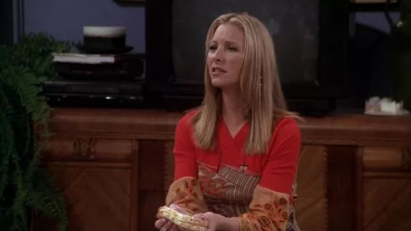 Phoebe Buffay's Red Top - Friends