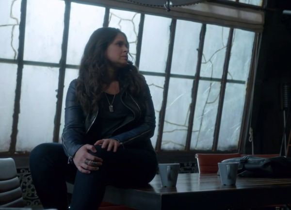 Quinn Perkins's Asymmetric Colorblock Leather Jacket on Scandal