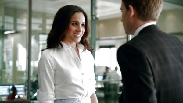 Rachel Zane's Stretch-cotton shirt on Suits
