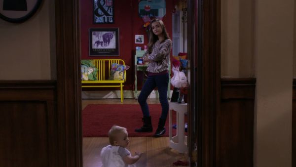 Ramona Gibbler's Girls' Tribal Print Sweater on Fuller House