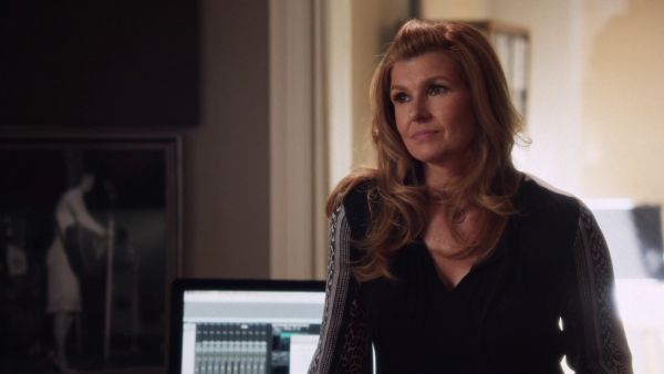 Rayna Jaymes's Lilly Silk Mixed-Print Blouse on Nashville
