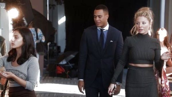 Rhonda Lyon's Sulan Mock Neck Top on Empire