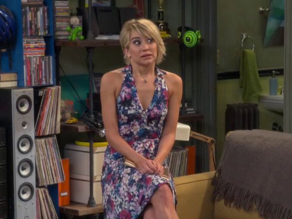 Riley Perrin's Floral-Print Halter Shirtdress  on Baby Daddy