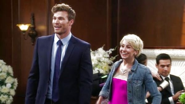 Riley Perrin's Pixie Denim Jacket on Baby Daddy