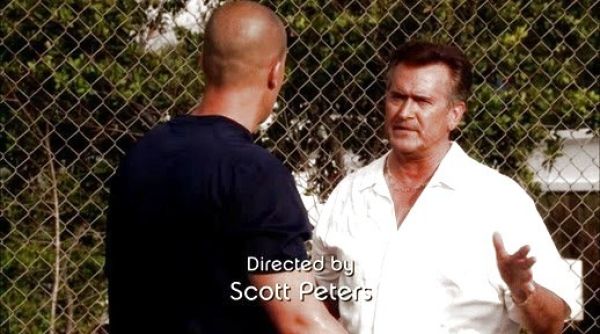 Sam Axe's Blanco Camp Shirt on Burn Notice