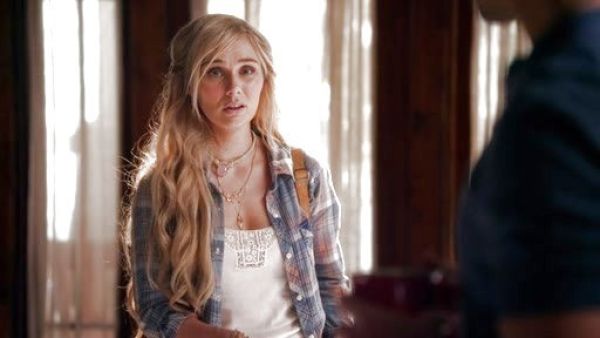 Scarlett O'connor's Shrunken Double-Cloth Snap-Down Shirt on Nashville