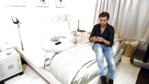 Scott Disick's Carsen in Mid-Wash on Keeping Up With The Kardashians