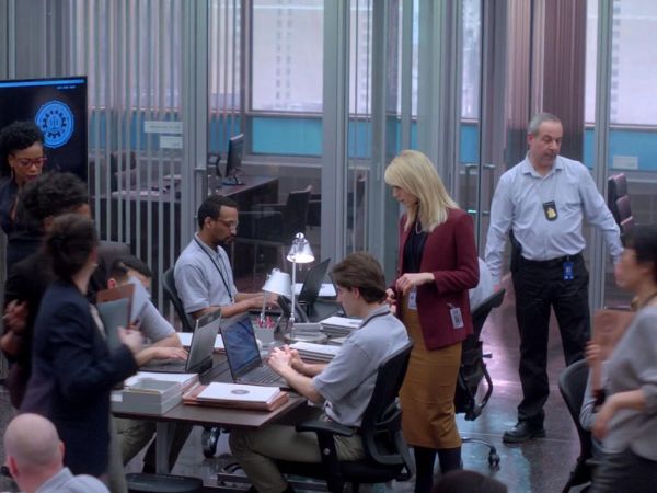 Shelby Wyatt's Johan Skirt on Quantico