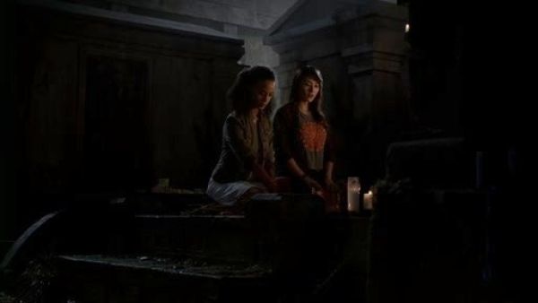 Sophie Deveraux's Sun Setter Tank on The Originals