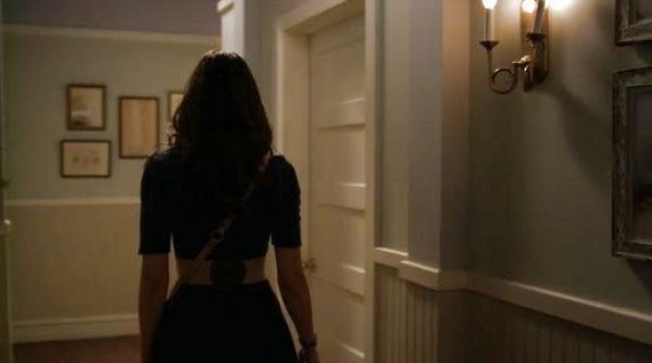 Spencer Hastings's Bowtied Luster Belt on Pretty Little Liars