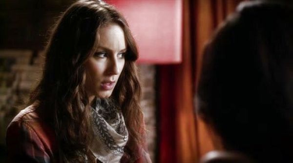 Spencer Hastings's byCORPUS Burnout Plaid Shirt on Pretty Little Liars