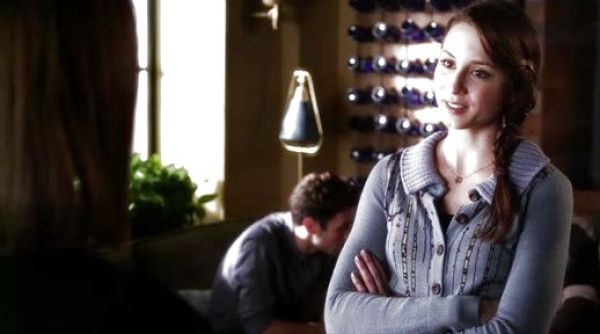 Spencer Hastings's Deer Journal Cardigan on Pretty Little Liars