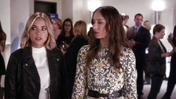 Spencer Hastings's GATHERED SEAM DRESS on Pretty Little Liars