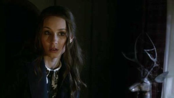 Spencer Hastings's Thara Dress on Pretty Little Liars