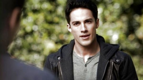 Tyler Lockwood's Essential Hooded Bomber Jacket on The Vampire Diaries
