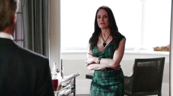 Victoria Grayson's Printed Cady Dress on Revenge
