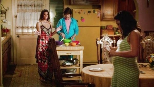 Xiomara Villanueva's 'Spring Poppy' V-Neck Maxi Dress on Jane the Virgin