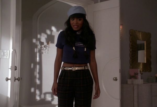 Zayday Williams's Short T-Shirt on Scream Queens