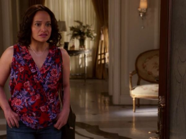 Zoila Diaz's Red Floral Blouse on Devious Maids