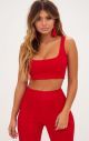 PrettyLittleThing - Red Square-Neck Crop Top with Back Zip